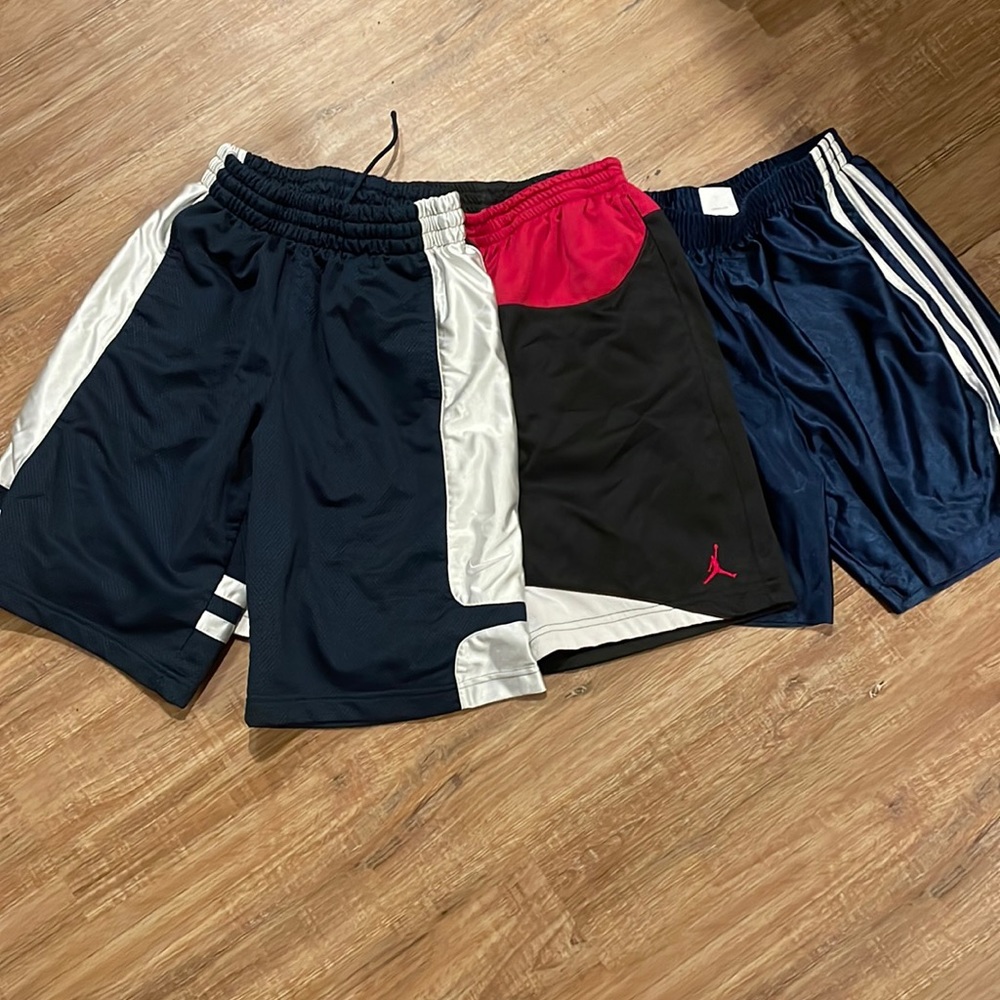 Boys L Nike, Air Jordan and Adidas shorts